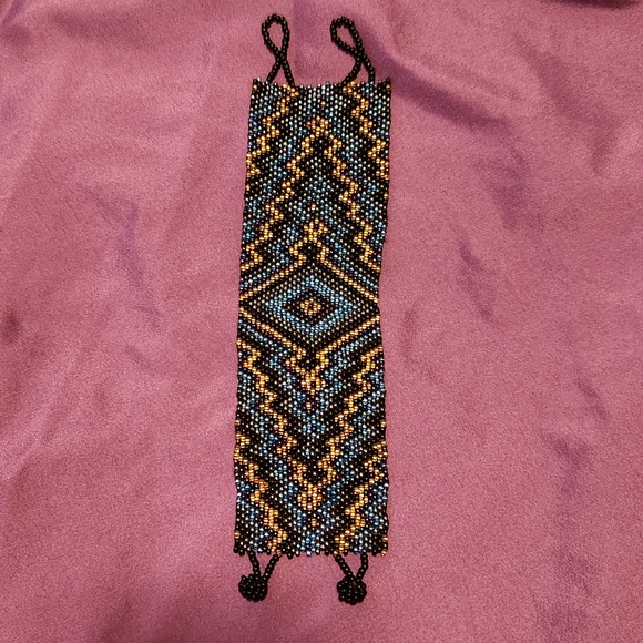 Woven Beaded Bracelet - Picture 6 of 7